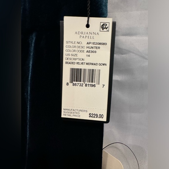 Adrianna Papell Women's Beaded Velvet Mermaid Gown hunter green size 14 NWT - Picture 11 of 16